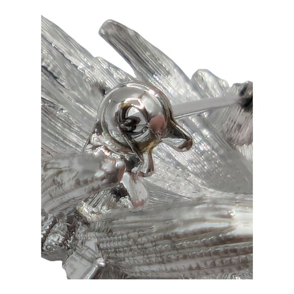 Vintage Sarah Coventry Silver-Tone Swirl Brooch Pin With Faux Pearl Center - Picture 7 of 8